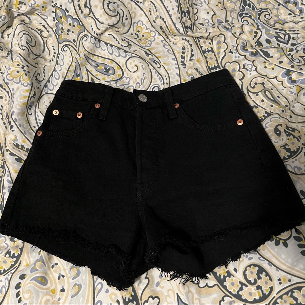 Levi’s 501 black denim shorts